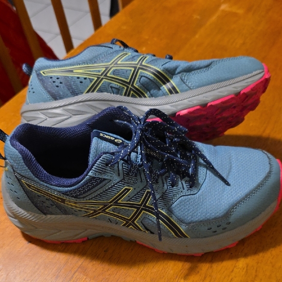 Asics Gel Venture 9 Womens Athletic Shoes - Picture 3 of 8